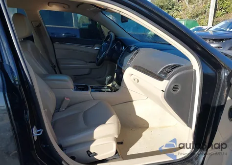 2011 Chrysler 300 Limited z USA, uszkodzony, nr VIN 2C3CA5CG5BH595396